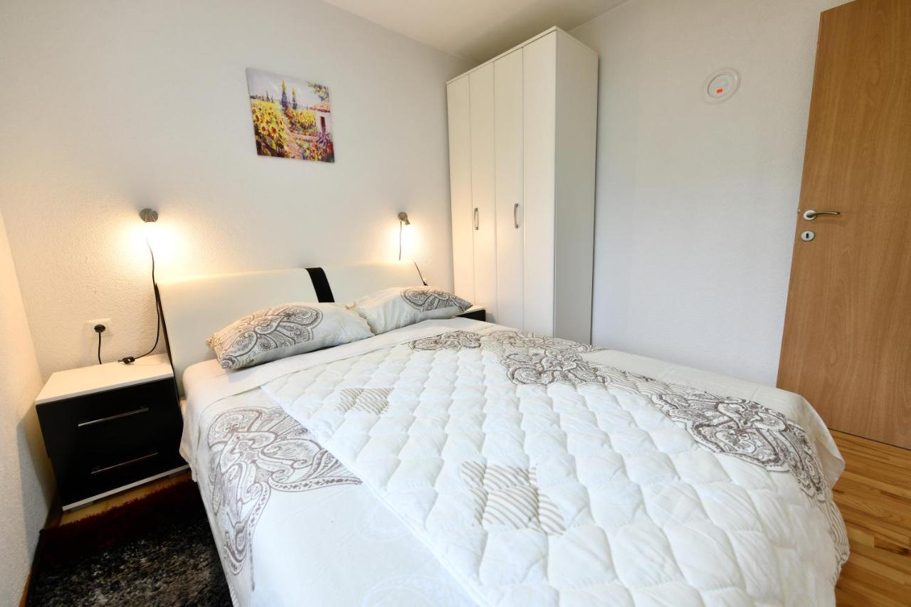 Lora Apartment ราโควิซา ภายนอก รูปภาพ