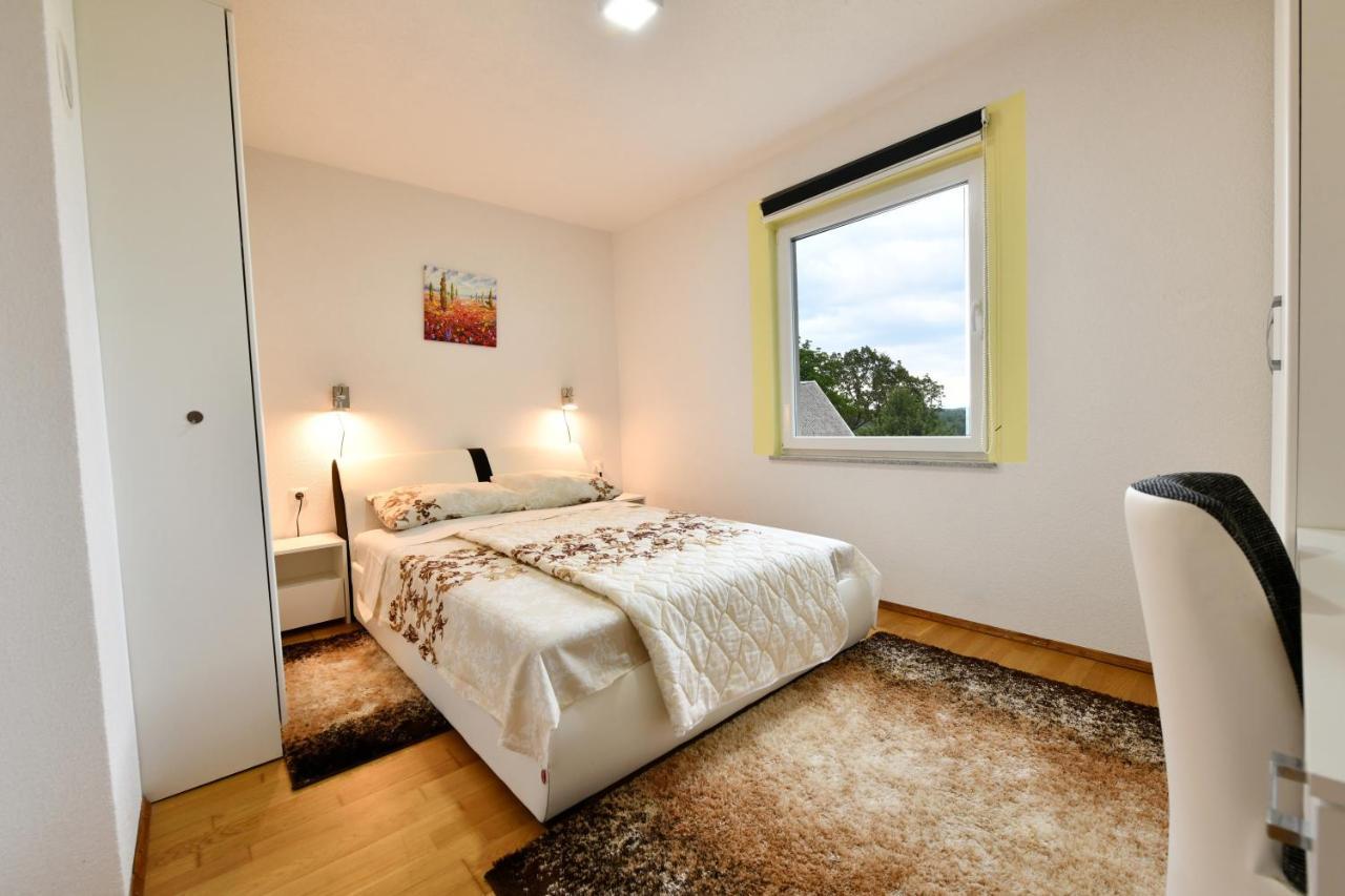 Lora Apartment ราโควิซา ภายนอก รูปภาพ