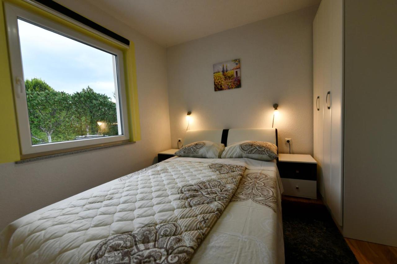 Lora Apartment ราโควิซา ภายนอก รูปภาพ